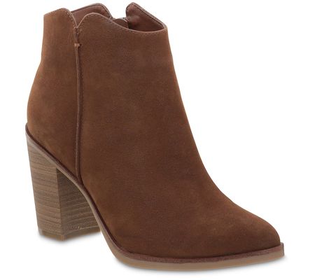 MIA Shoes Pointed Toe Ankle Boots - Patton