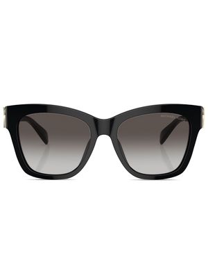 Michael Kors logo-plaque tinted sunglasses - Black