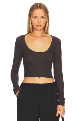 Michael Lauren Mychal Cropped Tee in Black