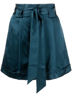 Michelle Mason pleated-detail belted shorts - Blue