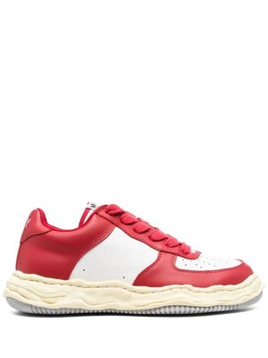 Miharayasuhiro Modified lo-top leather sneakers - Red
