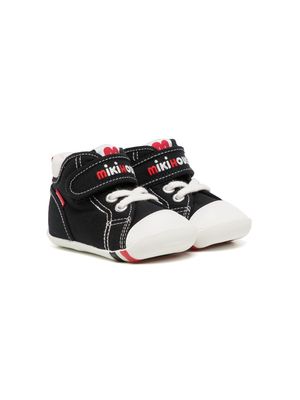 Miki House logo-embroidered touch-strap sneakers - Black