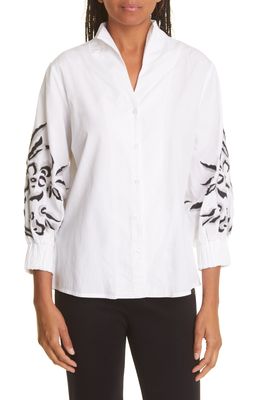 Misook Floral Embroidered Puff Sleeve Cotton Blouse in White/Black