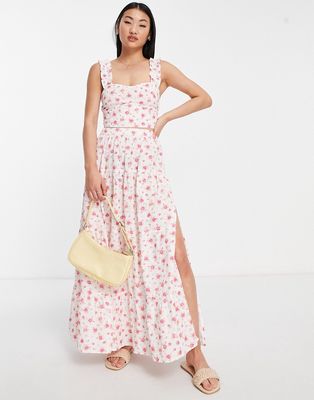 Miss Selfridge linen look tiered maxi skirt in pink ditsy-White