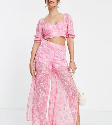 Miss Selfridge Petite jacquard wide leg pants in pink