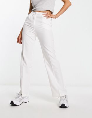 Miss Selfridge slouchy dad pant in ivory-White