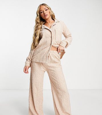 Missguided embossed terrycloth pajama set in beige-Neutral