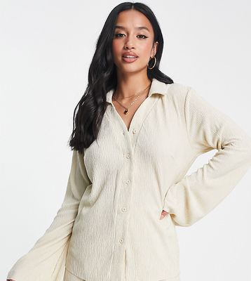 Missguided Petite crinkle shirt in cream - part of a set-White