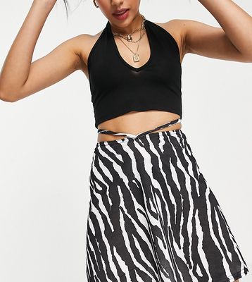 Missguided Petite floaty skirt in zebra print-Black