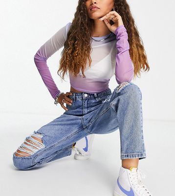 Missguided Petite Riot mom jeans with slash detail in blue-Blues