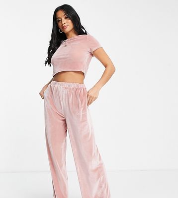 Missguided Petite velour lounge set in pink