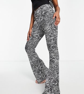 Missguided plisse flare pants in zebra-Multi