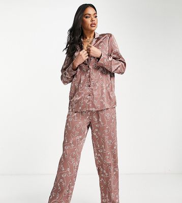 Missguided sketch print pajama set in dark pink-Brown