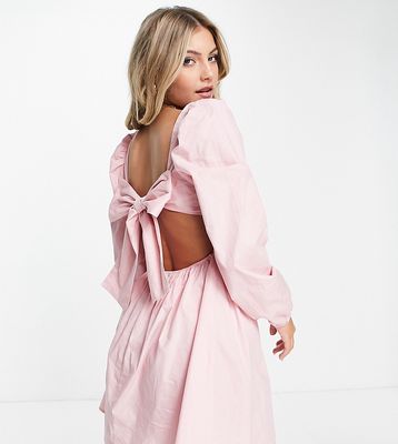 Missguided tie back dress with puff sleeve in light pink