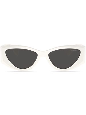 Miu Miu Eyewear cat-eye frame logo-lettering sunglasses - White