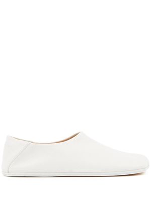 MM6 Maison Margiela Anatomic leather slippers - White