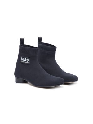 MM6 Maison Margiela Kids logo-patch ankle boots - Black