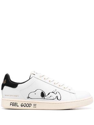 Moa Master Of Arts x Snoopy low-top sneakers - White