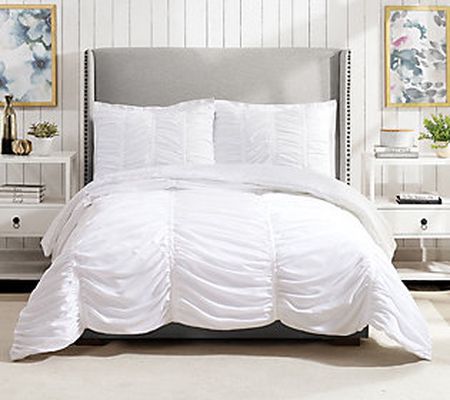 Modern Heirloom Emily King Comforter Set - 3 Pi ece