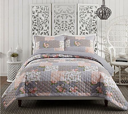 Modern Heirloom La Flor Full/Queen Quilt Set