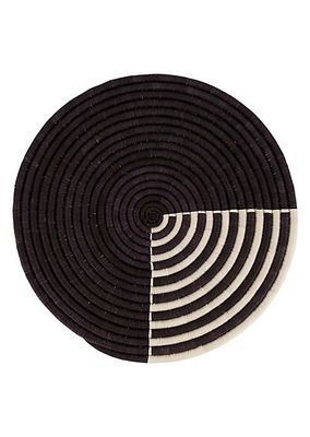 Modern Minimalism Quarter Bullseye Woven Wall Plate