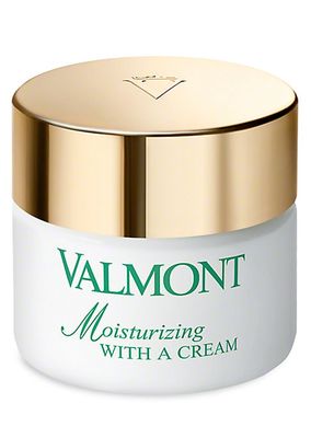 Moisturizing With A Cream Rich Thirst-Quenching Cream