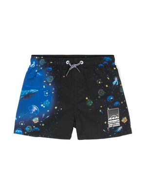 Molo abstract-pattern print swim shorts - Black