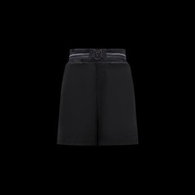 MONCLER COLLECTION Short en gabardine