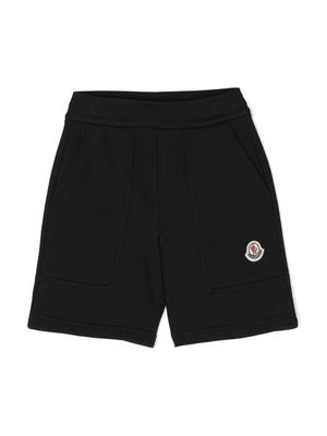 Moncler Enfant appliqué-logo cotton shorts - Black