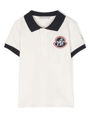 Moncler Enfant appliqué-logo polo shirt - Neutrals