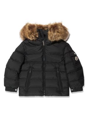 Moncler Enfant logo-appliqué puffer hooded jacket - Black