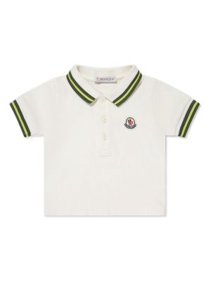 Moncler Enfant logo-appliqué striped-edge polo shirt - Neutrals