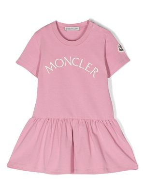 Moncler Enfant logo-embroidered short-sleeve dress - Pink