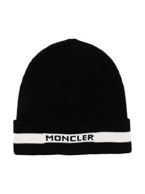 Moncler Enfant logo-jacquard fine-knit beanie - Black