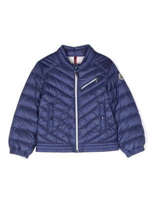 Moncler Enfant logo-patch goose-down padded jacket - Blue