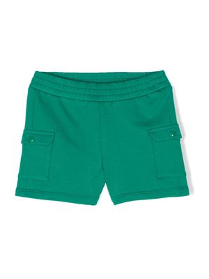 Moncler Enfant logo-patch jersey shorts - Green