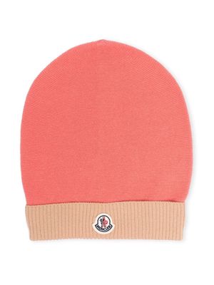 Moncler Enfant logo-patch knitted hat - Pink