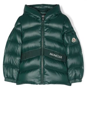 Moncler Enfant logo-print hooded padded jacket - Green