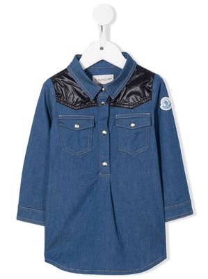 Moncler Enfant panelled denim shirt dress - Blue