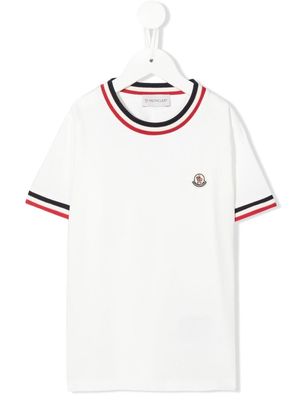 Moncler Enfant stripe-trim logo-patch T-shirt - White