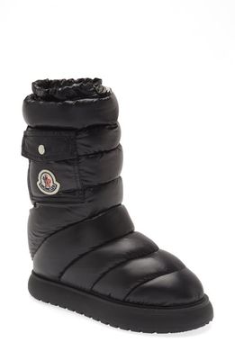Moncler Gaia Pocket Puffer Snow Boot in Black/Black