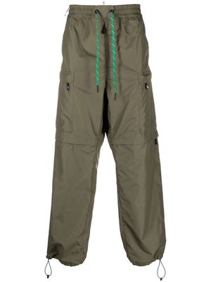 Moncler Grenoble contrast-trim straight-leg trousers - Green