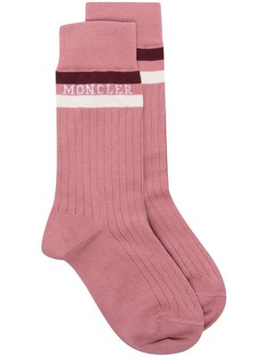 Moncler intarsia-knit logo socks - Pink