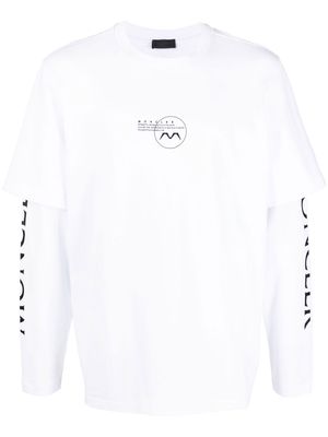 Moncler layered design graphic-print T-shirt - White