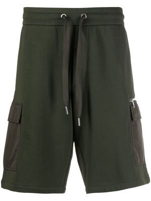 Moncler logo-patch track shorts - Green