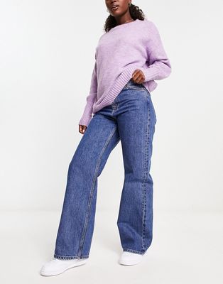 Monki Noaki low rise loose fit jeans in la lune-Blue