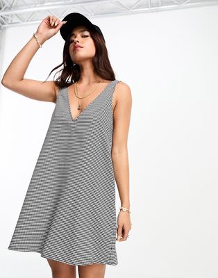 Monki pinafore dress in black and white mini houndstooth-Multi