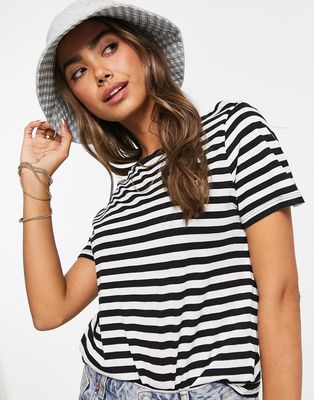 Monki striped t-shirt in black and white
