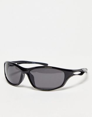 Monki wraparound sunglasses in black
