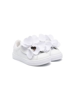 Monnalisa floral-appliqué leather sneakers - White